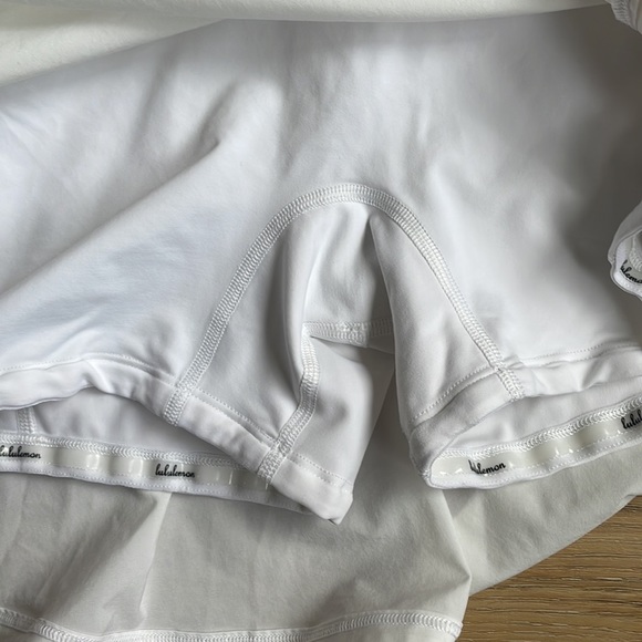 Lululemon skirt - Picture 4 of 7